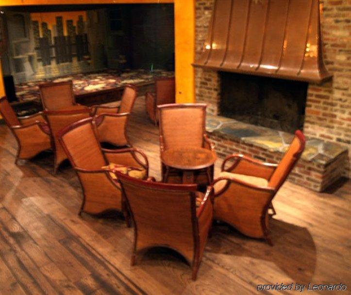 The Village Green Cottage Grove Restaurante foto